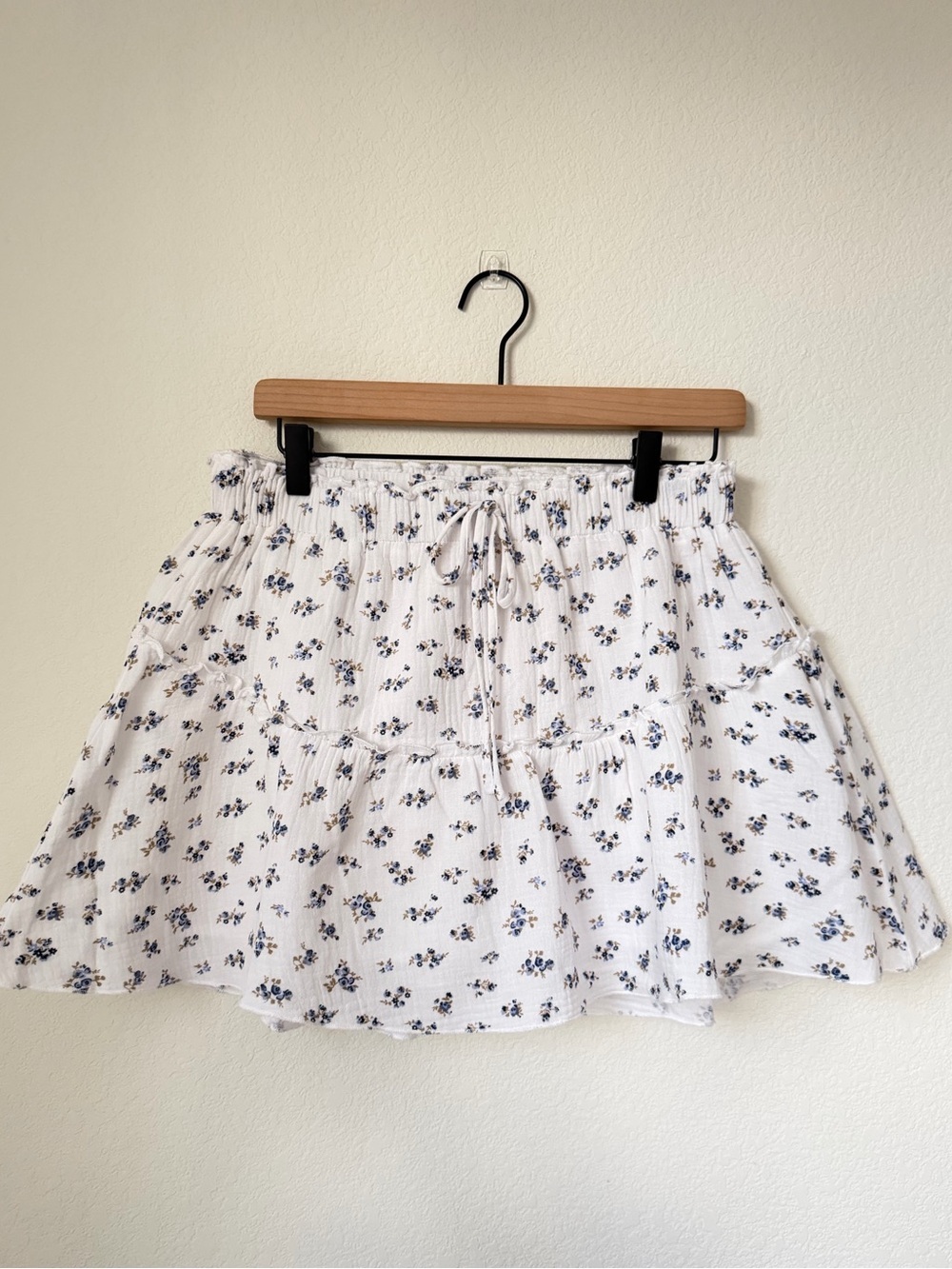 Pink Lily Blue Floral Print Skort Size L